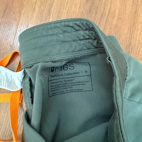 Figs S Casma Top M Zamora Jogger Pants Moss Scrubs Regular - Picture 8 of 8